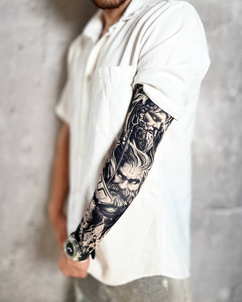 ساق دست طرح تتو مردانه طرح خدایان زئوس